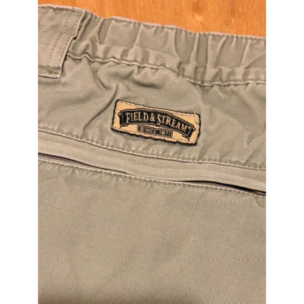 Field & Stream Men's XL Khaki Shorts